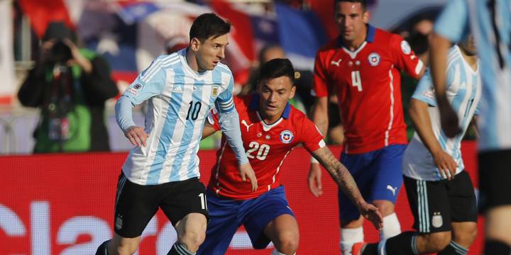 Chile juega por primera vez dos finales seguidas de la Copa