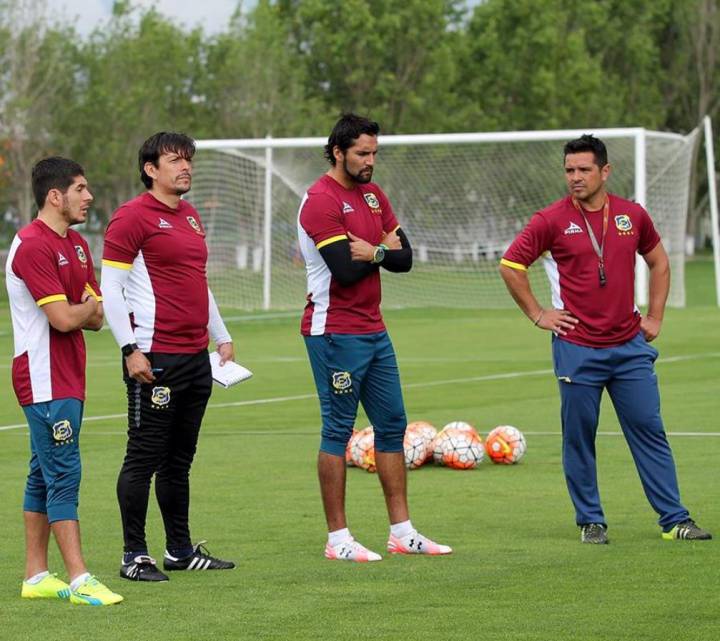 Tapia: "Tener un camarín con tres piscinas es algo increíble"
