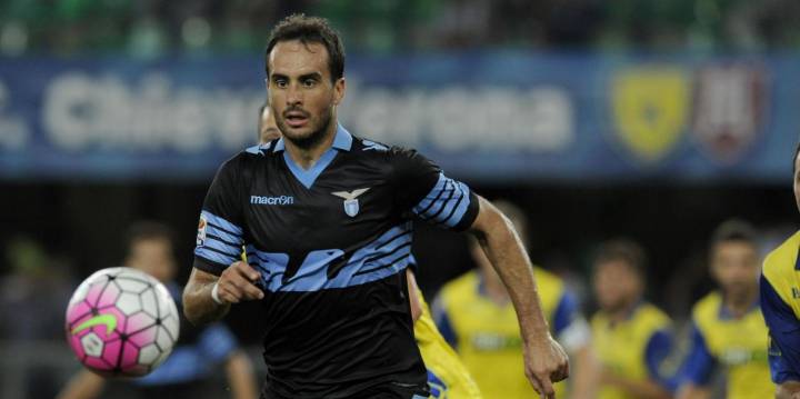 El ex zaguero de O'Higgins que espera a Bielsa en la Lazio
