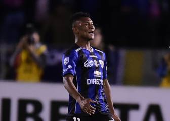 Independiente remonta y se impone a Boca Juniors en la ida