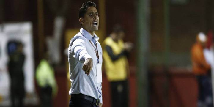 Ex jugador de Colo Colo será entrenador en Colombia