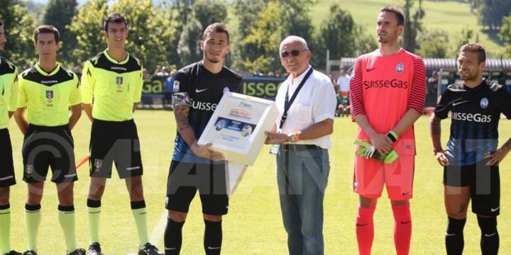 Carmona fue capitán de Atalanta en triunfo de pretemporada