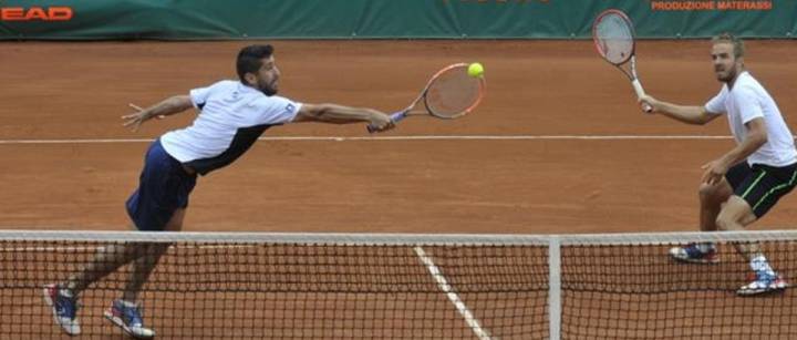 Hans Podlipnik irá por su cuarto título de la temporada en Italia