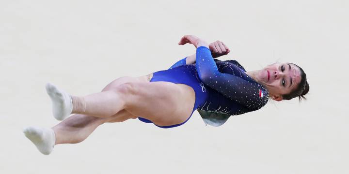 Simona Castro defiende su cuestionada rutina en Río
