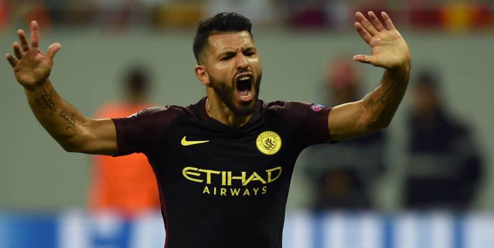 El City barre con el Steaua con el show personal de Agüero