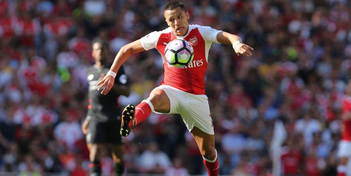 Wenger: "Alexis Sánchez es una mezcla entre Suárez y Agüero"