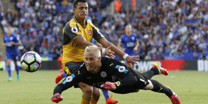 Sigue el Leicester vs Arsenal en vivo online, partido válido por la segunda fecha de la Premier League temporada 2016-2017, hoy sábado 20/08/2016 a las 13:30 horas en AS.