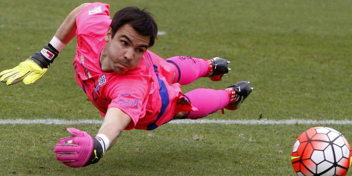 Bravo fuera de la nómina y Toselli asoma como titular