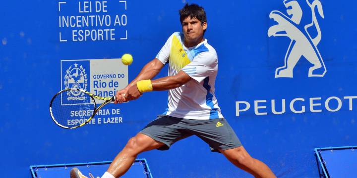 Bastián Malla peleó pero no pudo avanzar en Sevilla