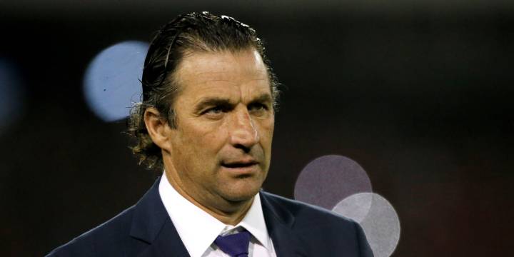 Juan Antonio Pizzi: "El camarín de Chile no es rebelde"