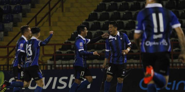 Huachipato vuelve al triunfo con goleada sobre Cobresal