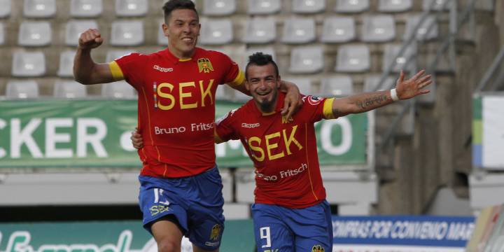 Unión golpea a Temuco y se queda con el liderato del torneo