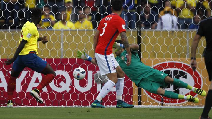 Chile muestra su peor versión y cae vilmente ante Ecuador