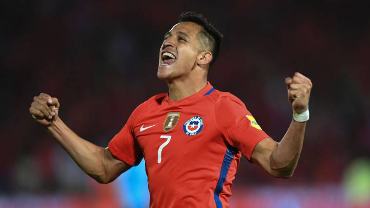 La magia de Alexis Sánchez pone a Chile en carrera del Mundial