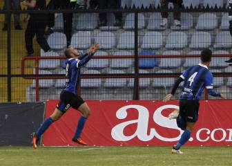 Huachipato derrota a Temuco y sale del fondo de la tabla