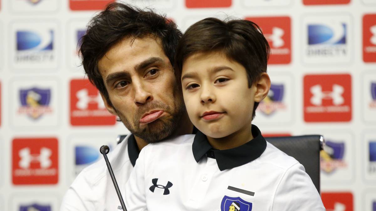 Colo Colo se pone a punto recibiendo a Curicó Unido Colo Colo se pone a punto recibiendo a Curicó Unido