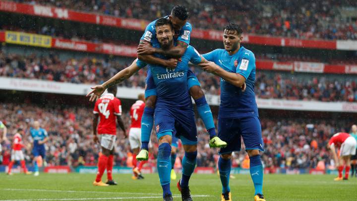 Arsenal no extraña a Alexis Sánchez y aplasta a Benfica