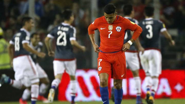 Chile 0-3 Paraguay: Un autogol de Vidal condena a la Roja