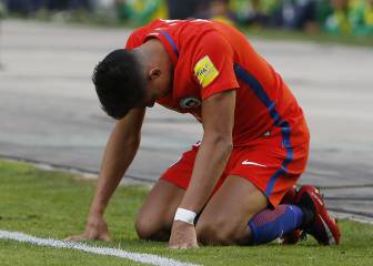 Alexis Sánchez recibió amarilla y no estará ante Ecuador