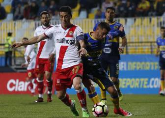 Everton no puede con Curicó y pierde la opción de ser líder