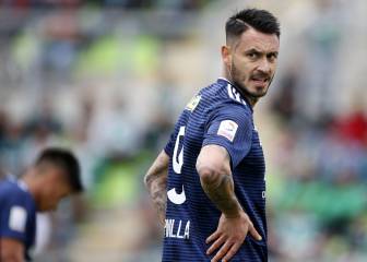 Pinilla es castigado por una fecha por romper una cámara