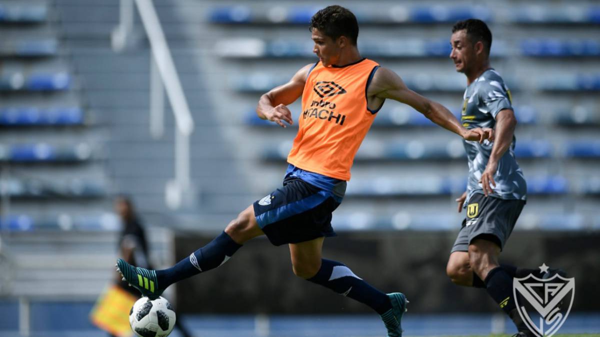 Universidad de Concepción cayó ante Vélez Sarsfield en amistosos de pretemporada