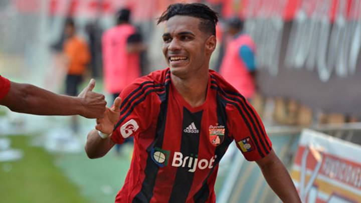 José Caraballo, nuevo jugador de Huachipato.