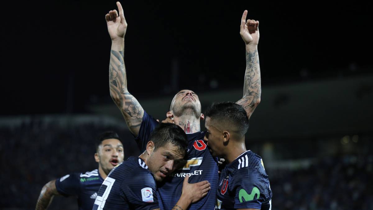 U. de Chile 2-0 Antofagasta: La U sigue metiendo presión