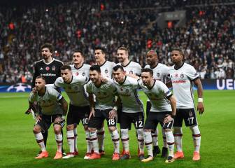 Besiktas de Medel perdió la opción de ser segundo en Turquía
