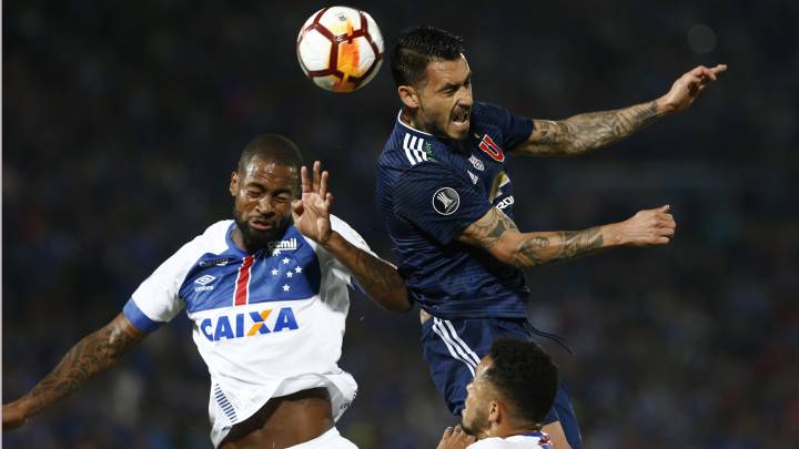 Cruzeiro vs la U
