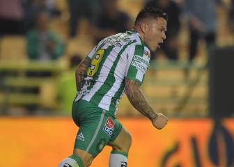 Álvaro Ramos volvería al fútbol chileno tras su paso por León