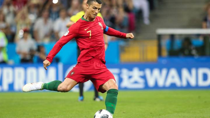Aún no termina la primera fecha y ya el presente Mundial empató los goles de tiro libre anotados hace cuatro años en Brasil.