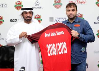 Sierra firmó en Emiratos Árabes: