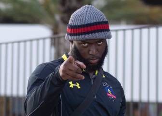 Jugador de la NFL sorprende al utilizar ropa de Colo Colo