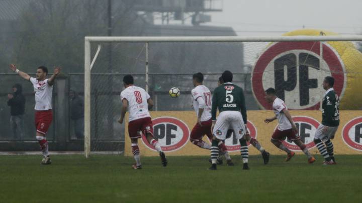 Las increíbles marcas de penales que dejó el Valdivia-Wanderers