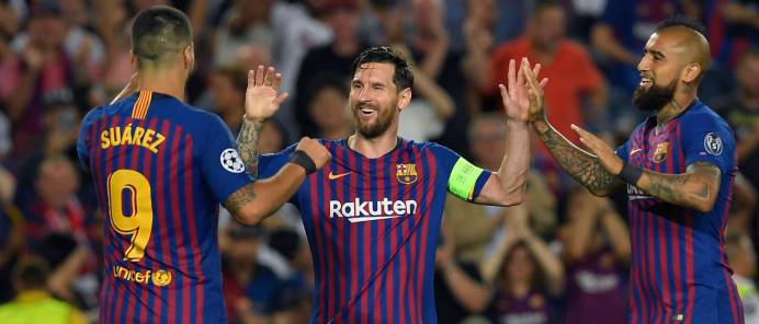 Vidal y el Barcelona festejan un nuevo show de Messi