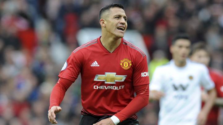 Alexis no aportó en el decepcionante empate del United