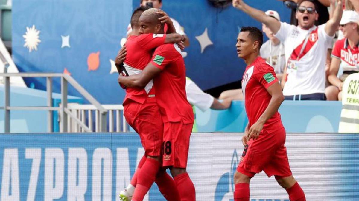 Perú enfrentará a Chile con nómina mundialista