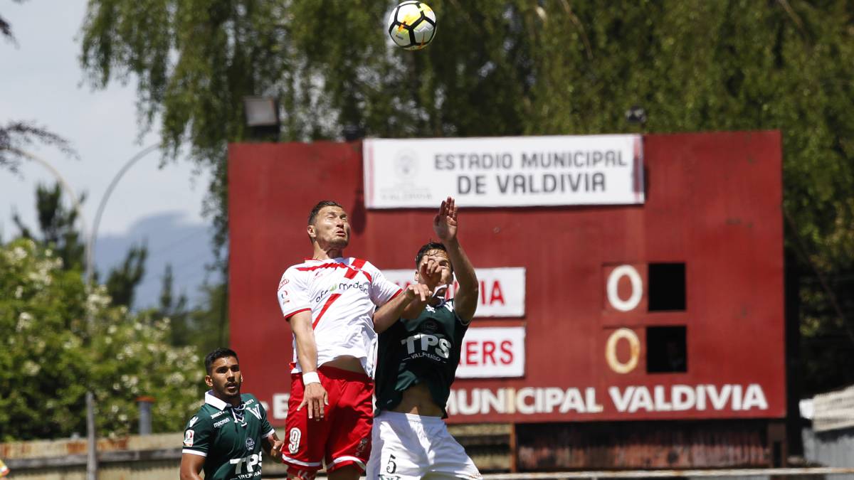 Deportes Valdivia 0-4 Santiago Wanderers: los caturros van a la final