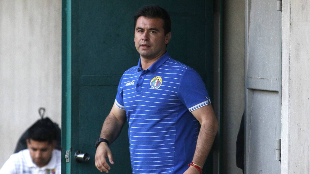 Ribera continuará en la banca de Audax por otra temporada