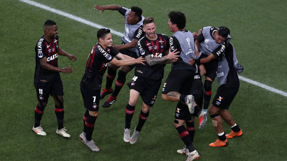 Paranaense conquista la Sudamericana tras los penales
