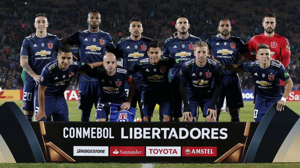 El cuadro peruano fue el tercero del Torneo Descentralizado que ganó el Sporting Cristal de Mario Salas. Palestino se medirá con Independiente de Medellín.