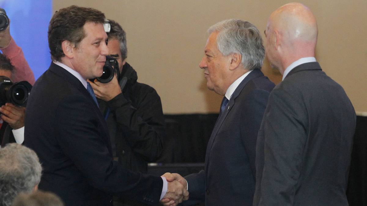 Presidente de Conmebol viaja al cambio de mando de la ANFP