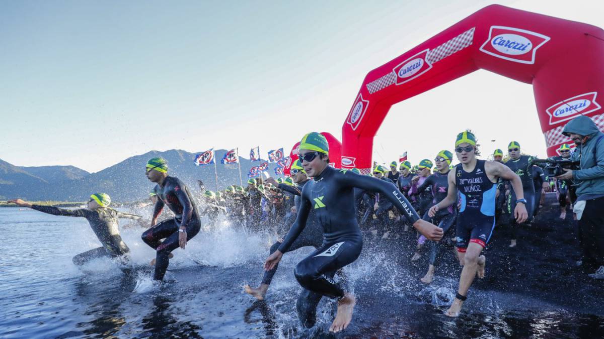 Este domingo se desarrolla el tradicional Ironmán de Pucón, en el que 2.000 participantes pondrán a prueba meses de preparación en una exigente carrera.