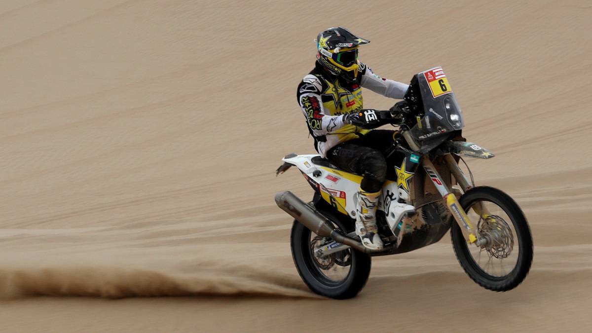 El piloto nacional se mantuvo durante todo el recorrido con una decena de pilotos de la avanzada en motos. José Ignacio Cornejo destacó nuevamente en el quinto puesto.