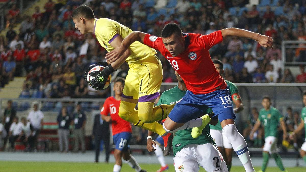 Chile 1 - Bolivia 1: la Roja de Robles no puede en el debut