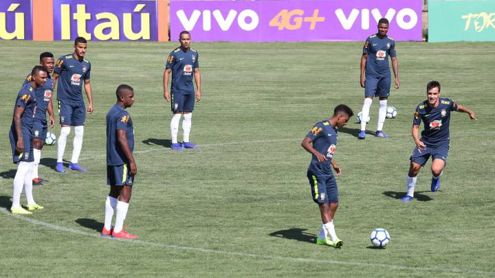 Rodrygo lidera la primera formación de Brasil