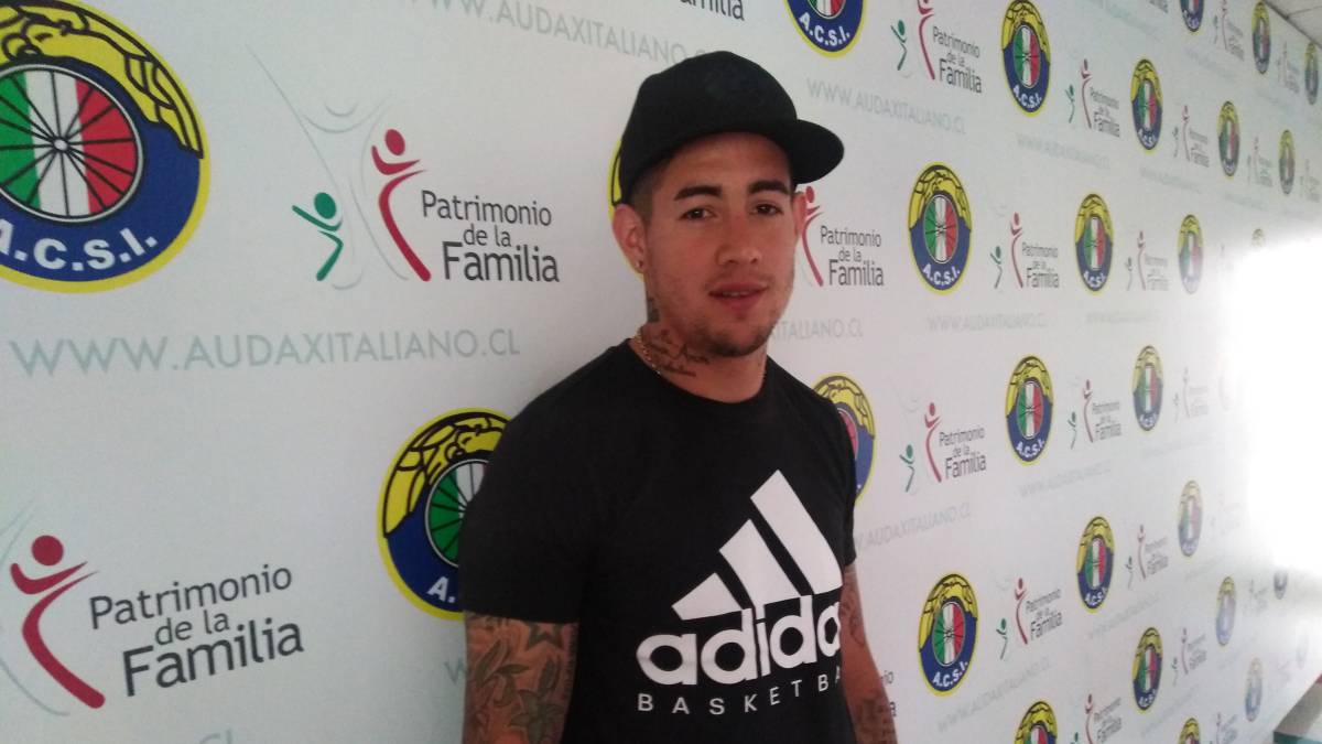 Holgado: "En Audax hay muchos jóvenes y eso me va servir"