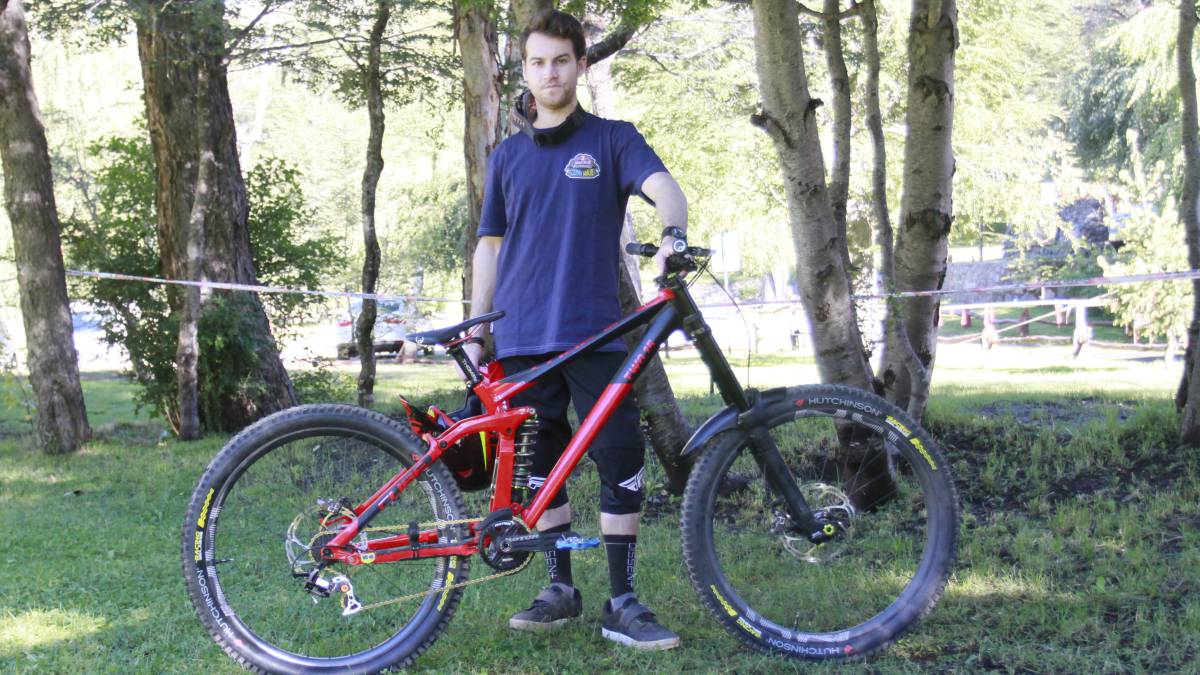 El rider francés que volvió a Chile para conquistar Valparaíso