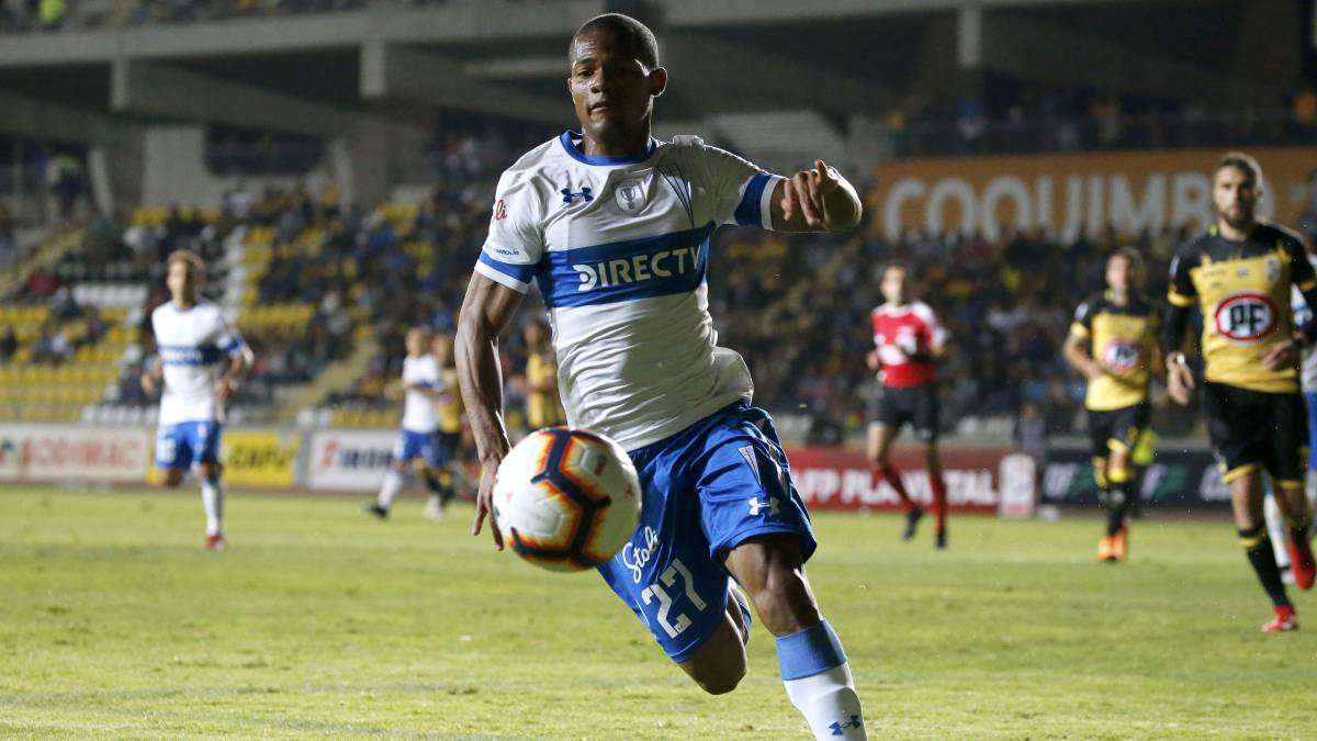 Para acomodar la programación de la fecha FIFA de fines de marzo, el organizador de la Copa Libertadores modificó un encuentro de cada representante chileno.